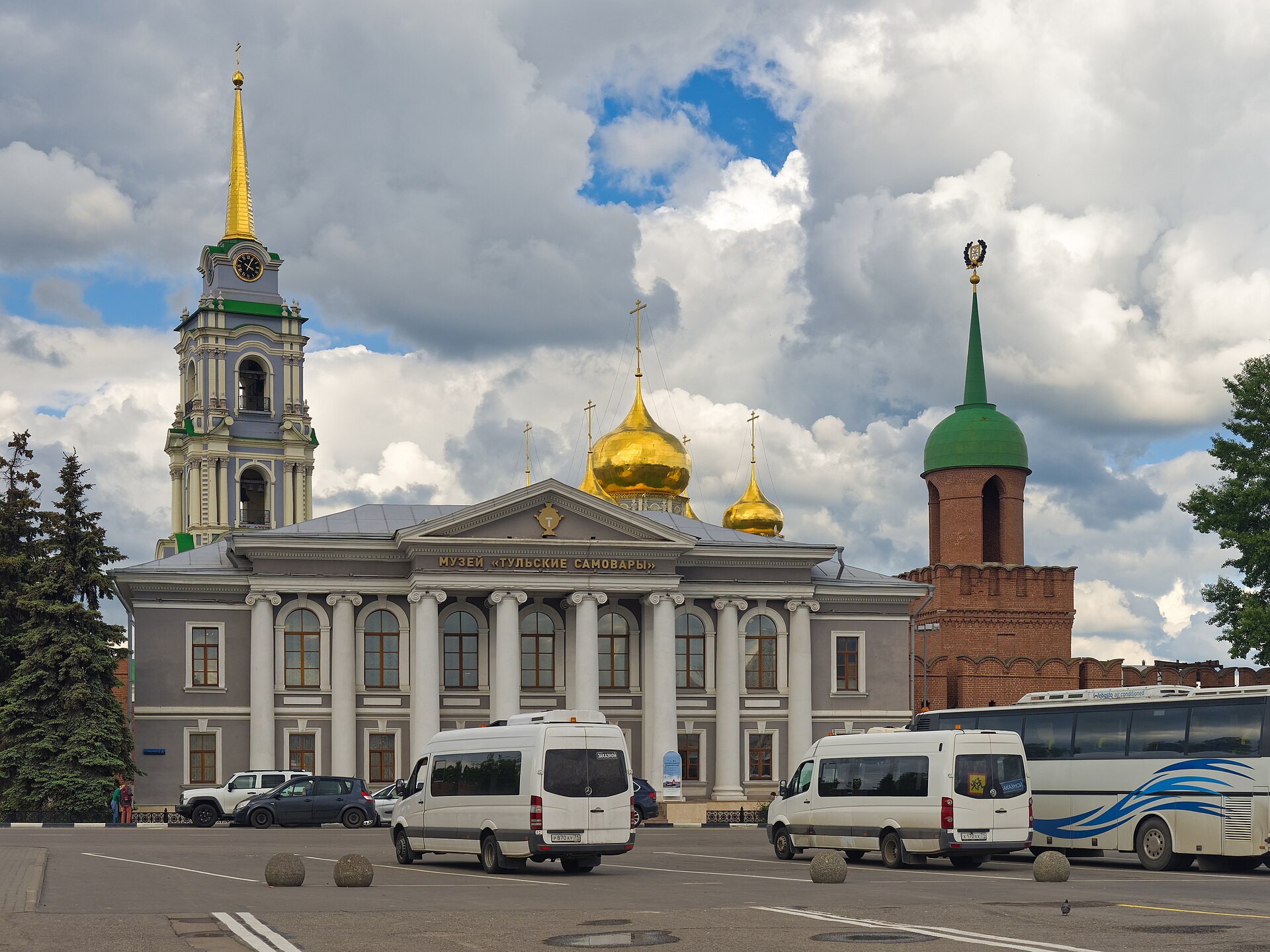 Ноябрьские праздники 2026: шесть маршрутов из Москвы на один день