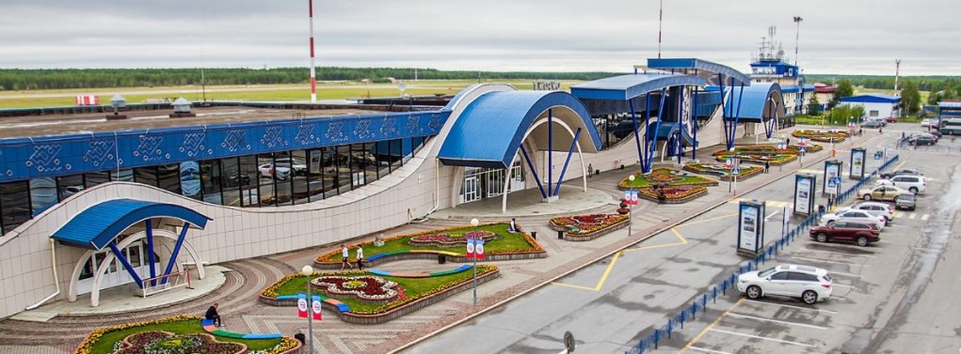 Парковка в аэропорту Сургута: 20 минут бесплатно и 750 рублей в сутки