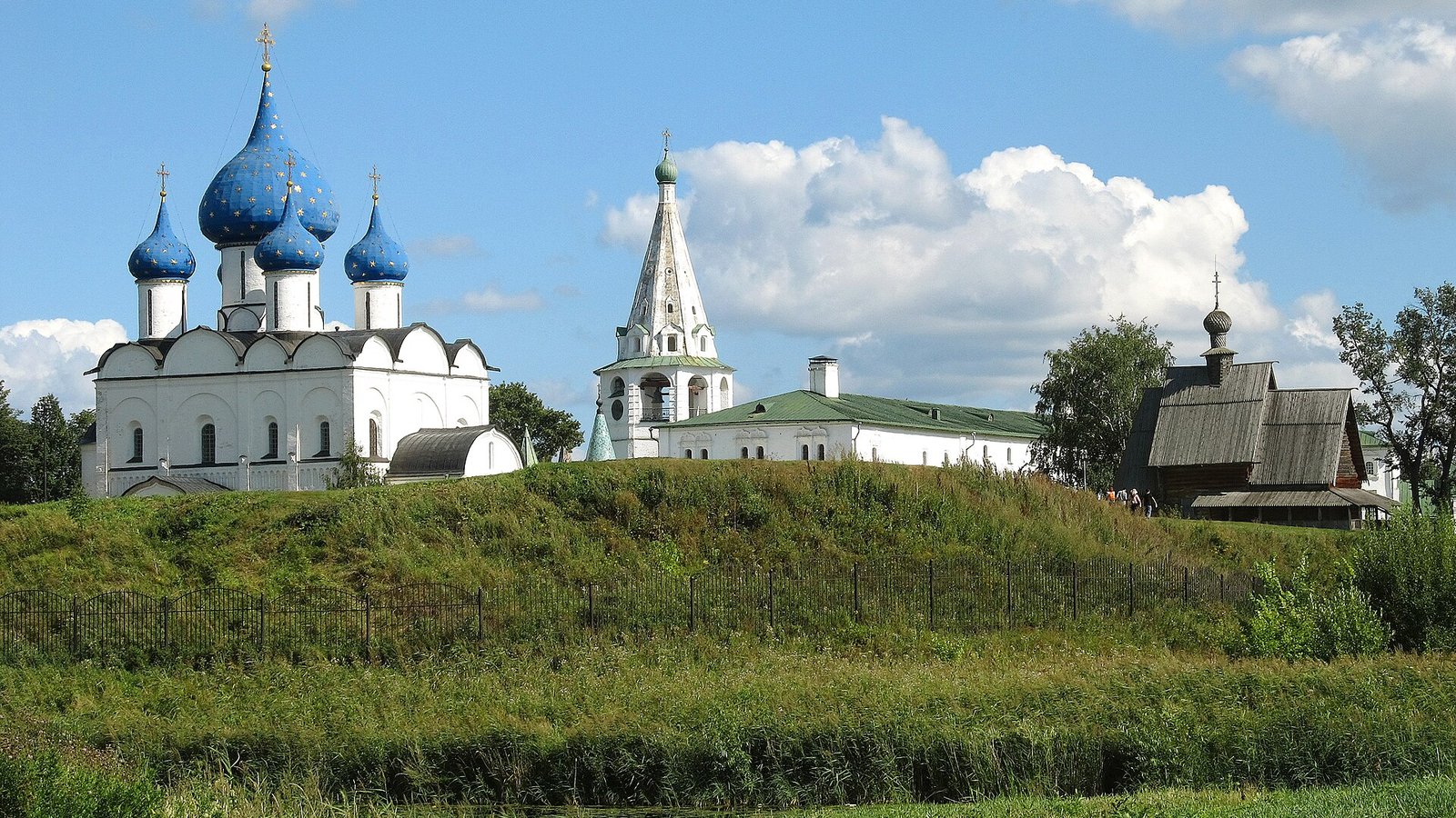 Золотое кольцо расширяют: в маршрут вошли ещё 49 городов и сёл