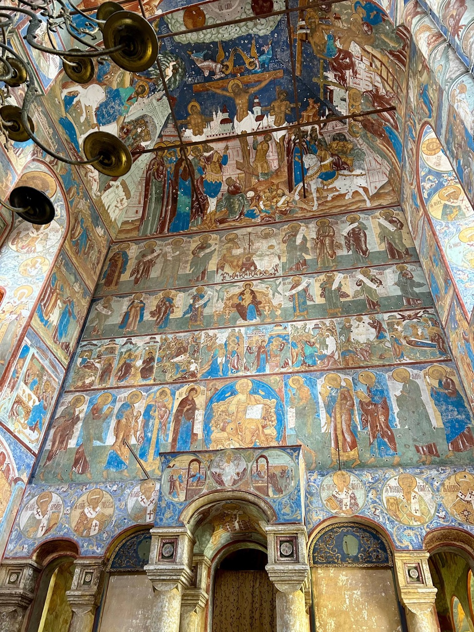 Расписные интерьеры кремлёвских храмов — фрески XVII века