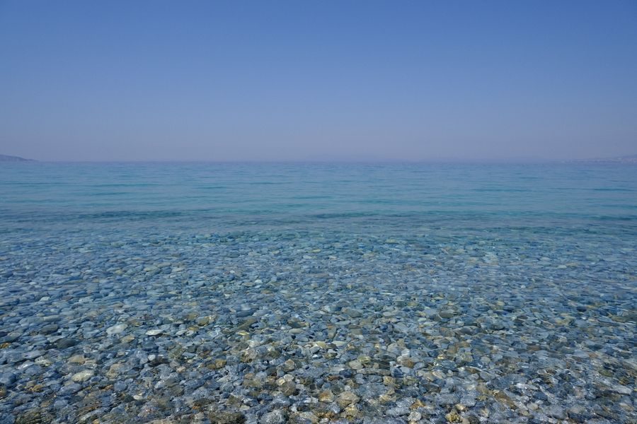 Прозрачное море у адлерского берега