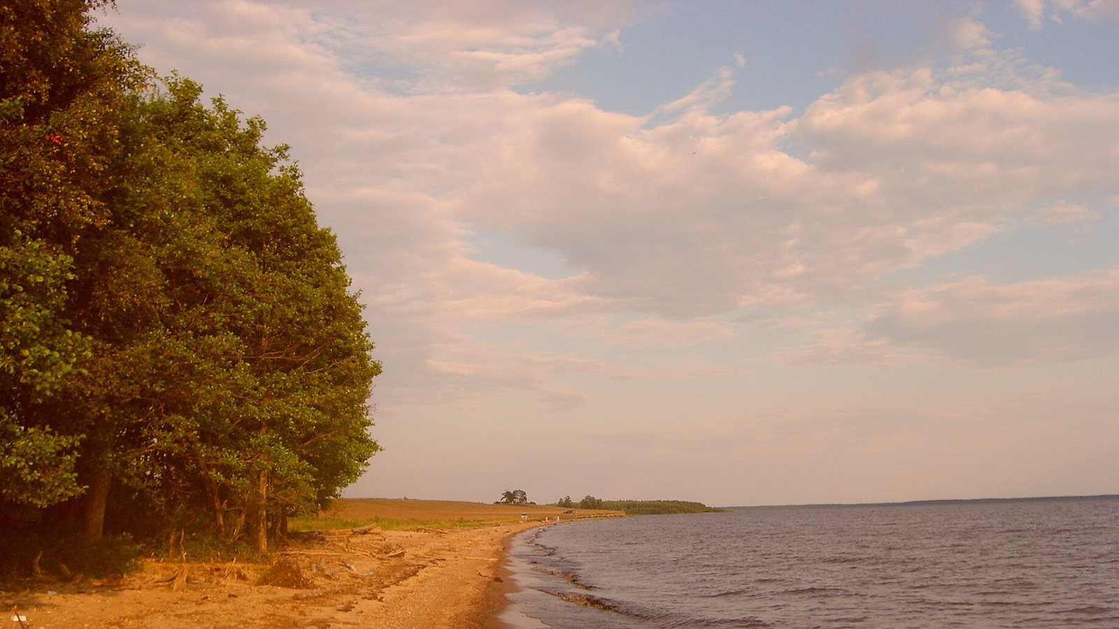На яхте по Рыбинскому водохранилищу