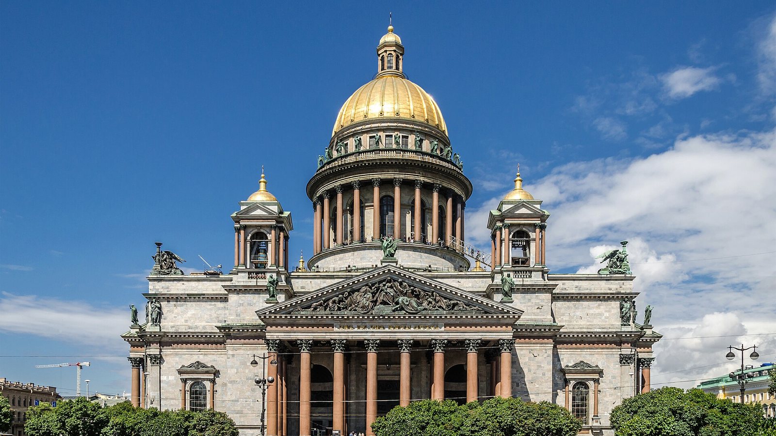 Путеводитель Гоголя: литературная экскурсия по Петербургу