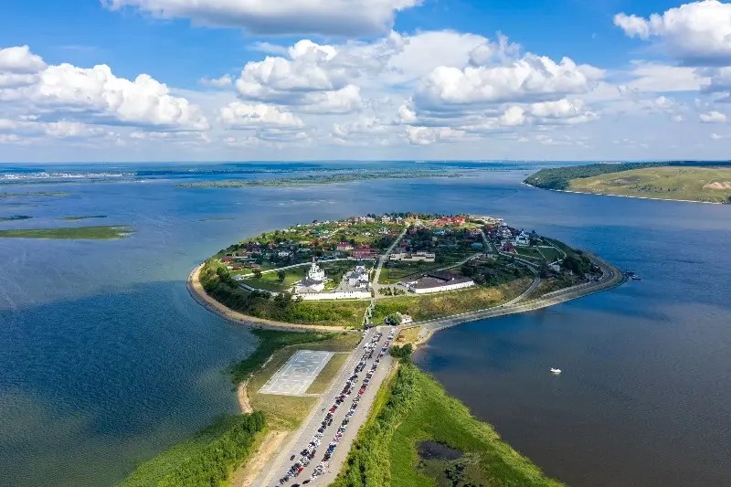 Знакомство с Казанью и чаепитие