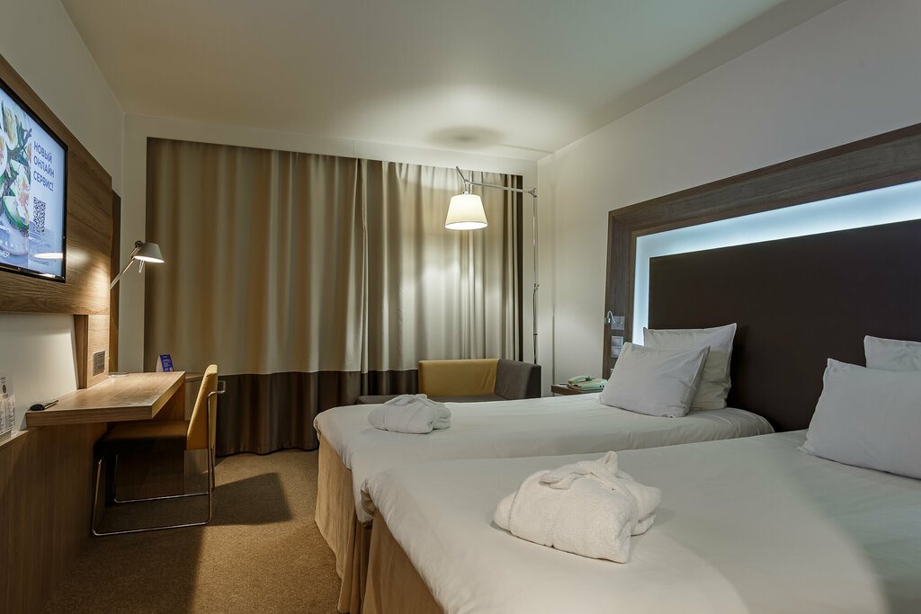 Гостиница «Novotel»