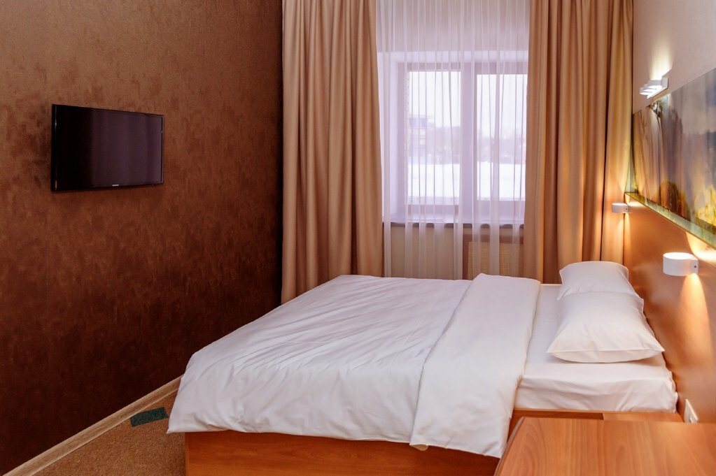 AurA Aquarelle Hotel
