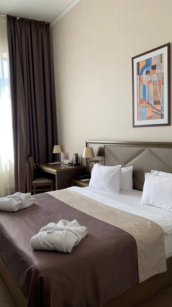 Sk Royal Hotel